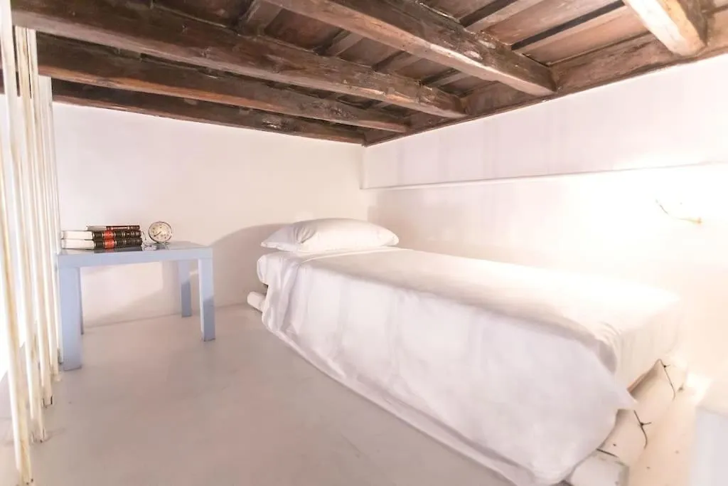 Apartment Dadi Inn Monti Rom Italien